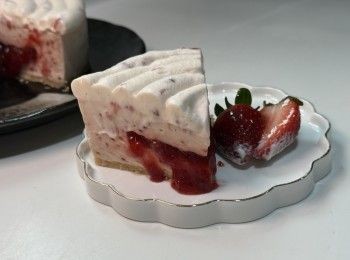 step1: 果醬製作：
材料全部混合，煮至濃稠
在鍋中能畫出明顯分隔線
可以離火
放涼使用