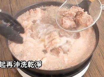 step5: 先撈起牛肋條，再撈起牛尾