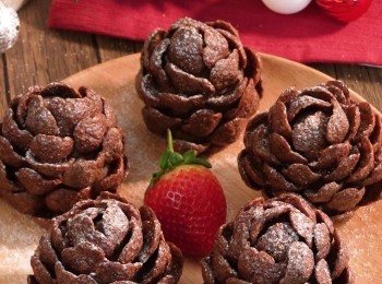 step8: *金莎朱古力可以換以士多啤梨乾或其他硬身乾果或糖果