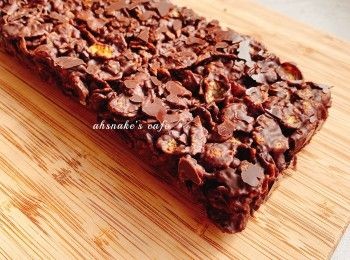 step2: ⒋放入雪櫃冷藏1小時或至凝固