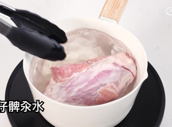 step11: 豬寸骨汆水