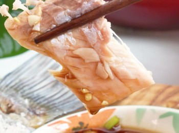 step9: 拌以<span class="group_2">泰式醬汁</span>享用