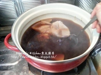 step7: 再加入<span class="group_2">調味料</span>拌勻試味