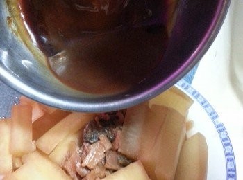 step13: 冬瓜用碟蓋住倒扣,淋上已打芡的汁液即可