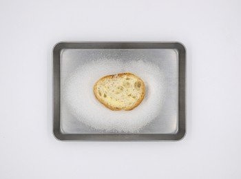 step3: 兩面都沾上薄薄一層的香草糖或細砂糖。