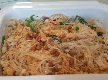 step6: 最後加入花生炒勻即可。