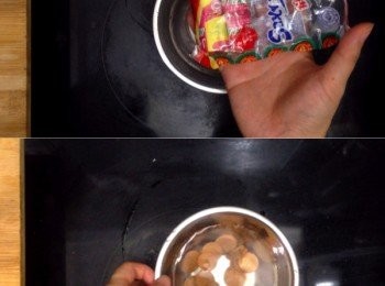 step6: 糖醋柚皮煮法
山楂片拆開包裝，加半杯水浸發半小時