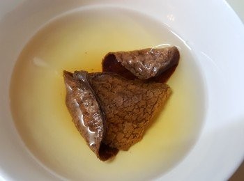 step1: 陳皮用熱水浸軟，去囊，切成蓉。