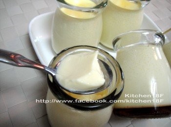 step9: 冷藏過後，香草籽和鮮奶油的味道更加香濃〜好好吃 ^___^