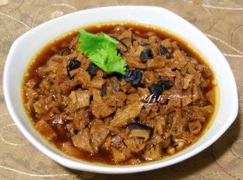 step2: 可參考♥憶柔蔬食♥原汁原味香菇素燥