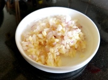 step3: 蒜頭，乾蔥