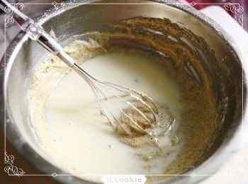 step3: 將「B」的第二次豆漿混入麵糊拌勻