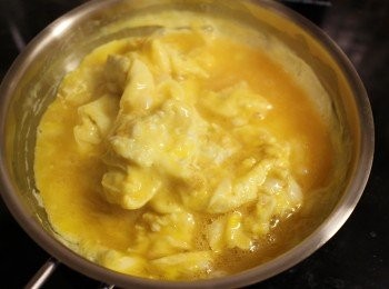 step2: 炒好雞蛋盛起備用