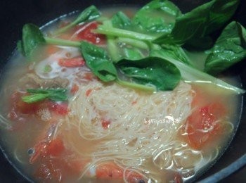 step5: 依喜好加點青菜