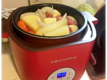 step5: 用飯煲的基本模式烹煮，時間為40分鐘。