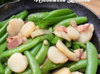 step6: 加入調味蓋上蓋煮約5分鐘即成。