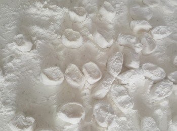 step3: 麵糰分成一個個適合大小