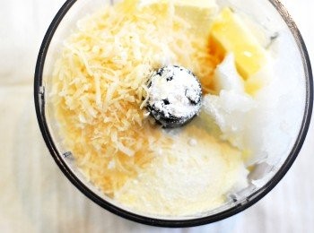 step1: 將所有抹醬材料以湯匙攪勻（或以食物調理機打勻）