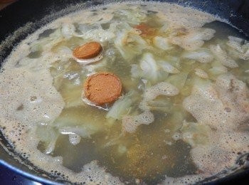 step6: 下三塊酸辣湯塊煮化