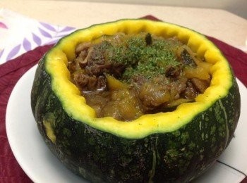 step6: 裝入南瓜空盒中，撒上洋香菜