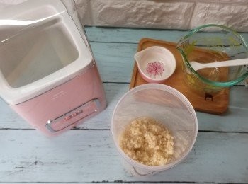 step3: 用隨機附送長湯匙拌勻。