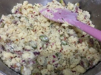 step4: 用手搓成糰