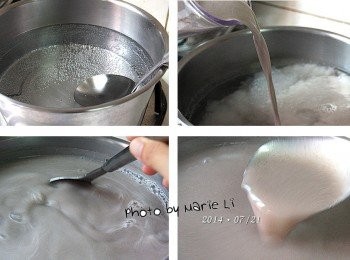 step5: 用一只大鍋倒入 2200g 的水置於瓦斯爐上加熱
待水溫上升至看到許多泡泡時即可將打好的米漿倒進去
以中小火邊煮邊攪拌，煮的過程中要不時攪拌以免鍋底沾粘
熬煮至米漿滾開來後再續煮個三分鐘左右