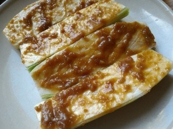 step5: 筊白筍搽上味噌醬