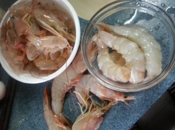 step1: 鮮蝦去穀去腸洗淨待用