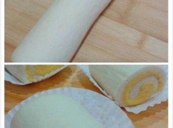 step4: 过后将南瓜面团重叠在白面层上方卷起成一圆筒形，接着用掌心搓揉成光滑的长圆筒形，再从圆筒面团中切开，分成几个平均大小的馒头。