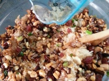 step16: 再慢慢加入食用開水拌勻