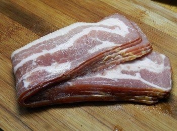 step3: 今天用的培根肥瘦適中
