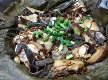 step7: 打開灑上蔥粒,再蒸一分鐘即可