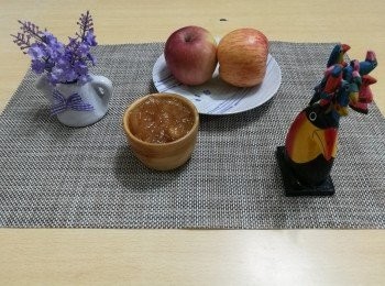 step4: 選擇果醬食譜，100 分鐘後，蘋果果醬便完成。