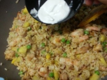 step22: 落1湯匙椰漿炒勻(試味,如不夠咸加多少許鹽)