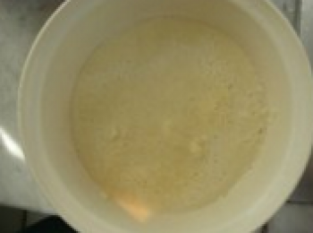 step2: 我特意打的豆漿留著豆渣用；