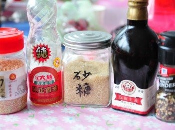 step5: 各類醃漬調味備齊...