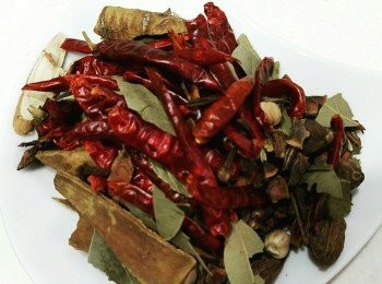 step1: 先準備麻辣料。