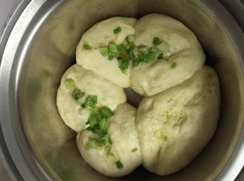 step4: 發完再開電源~不用架高、不用加水下去蒸二至三次