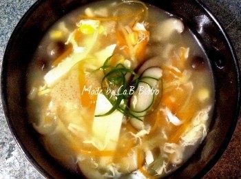 step6: 11， 將素羹放入碗中加試蔥花，完成。