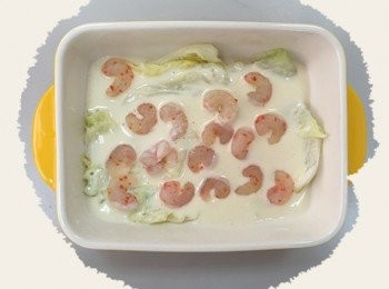 step10: 鋪上一層蒟蒻蝦仁。