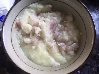 step2: 洋蔥,蒜,紅蔥頭切碎