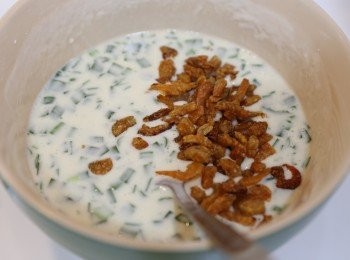 step7: (7) 加入已爆香蝦下