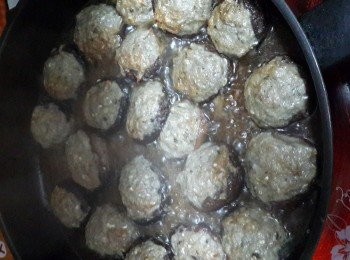 step9: 將波好的冬菇倒入鍋中