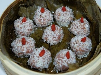 step7: 放上杞子粒。