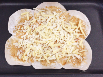 step5: 放上一層水牛芝士。