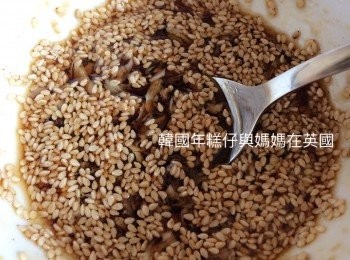 step7: 準備<span class="group_5">炒粉絲醬汁</span>，備用。