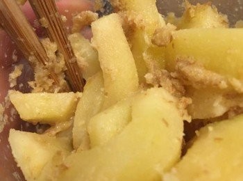 step2: 拌入小麥胚芽粉、龍舌蘭蜜、檸檬汁及玉桂粉，