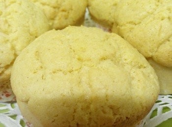 step15: 外脆內軟的“波羅包”完成咯！