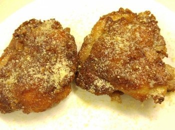 step5: 將麥芽糖放入易潔鍋加熱,令麥芽糖溶化加入<a href="https://bit.ly/2ZxapeY" target="_blank" data-keyword="雞排" class="guide-link"><strong>雞排</strong></a> <span style="display:inline-block;vertical-align:middle;margin-top:-3px;color:initial;border-radius:3px;padding:2px 3px;font-size:12px;line-height:14px;background:#87d300;color:#fff;">即買</span> 收汁,<a href="https://bit.ly/2ZxapeY" target="_blank" data-keyword="雞排" class="guide-link"><strong>雞排</strong></a> <span style="display:inline-block;vertical-align:middle;margin-top:-3px;color:initial;border-radius:3px;padding:2px 3px;font-size:12px;line-height:14px;background:#87d300;color:#fff;">即買</span> 略為攤凍先落芝士粉。